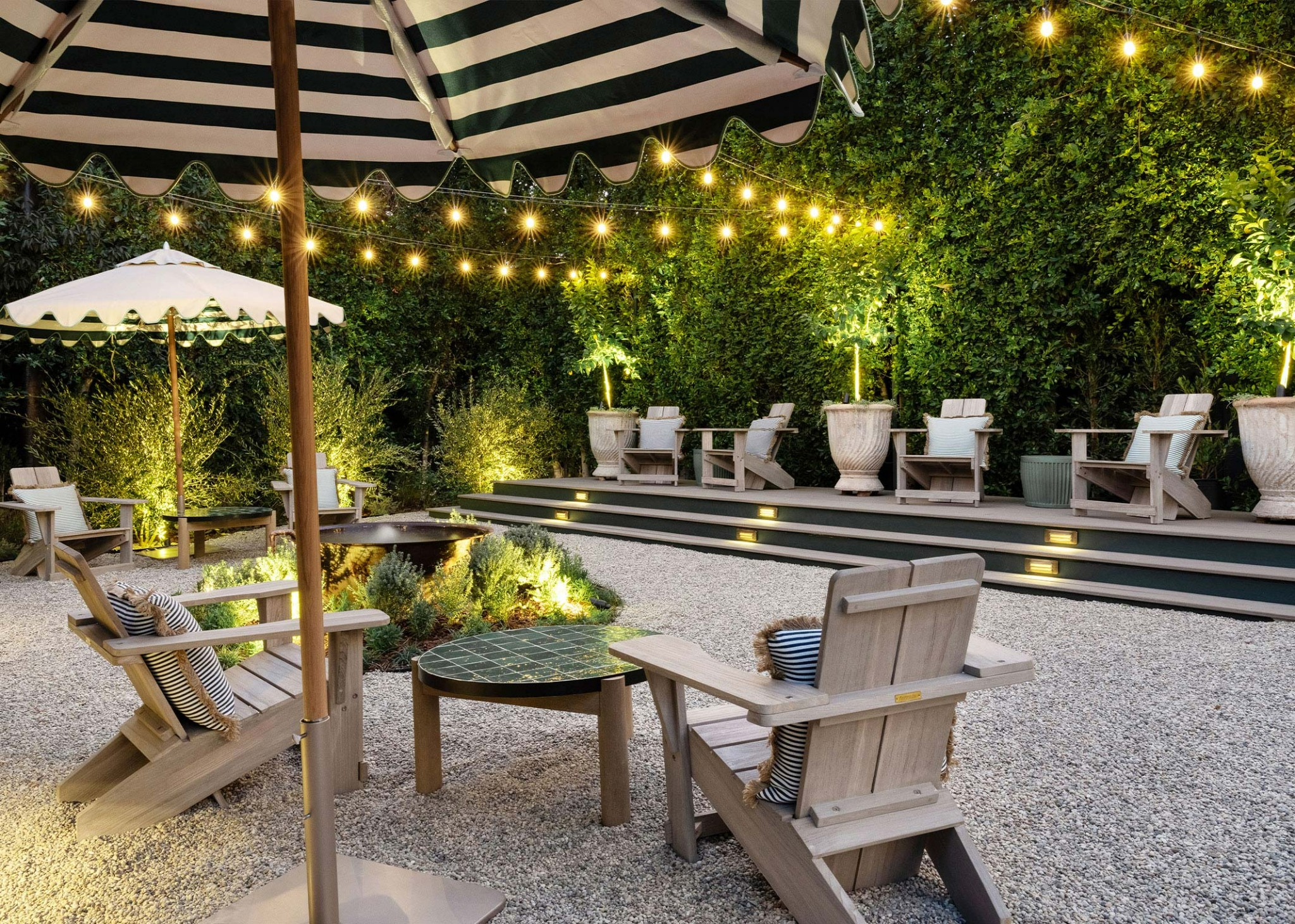 117 S. Kenter Avenue garden terrace